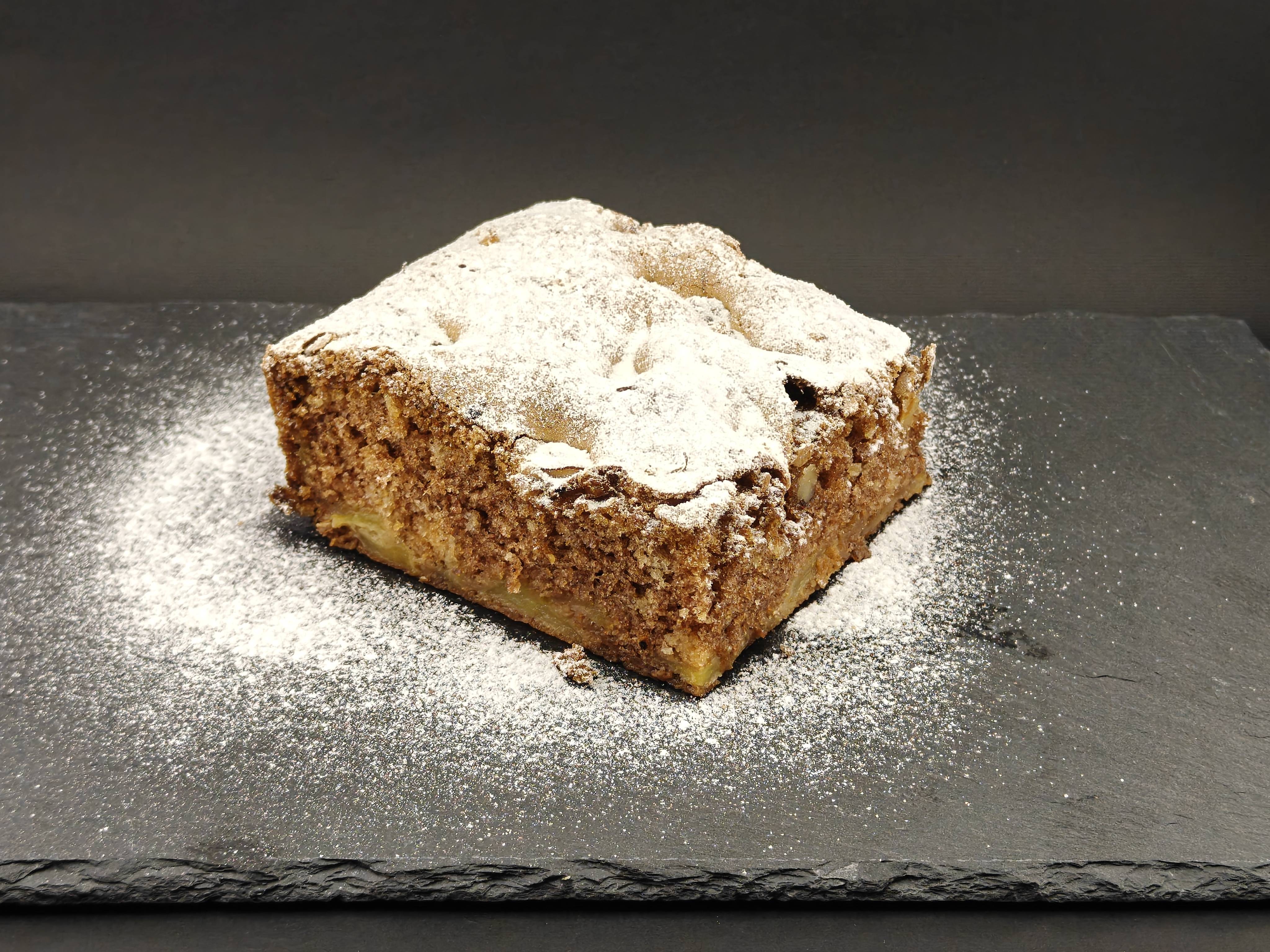 Ябълков сладкиш 