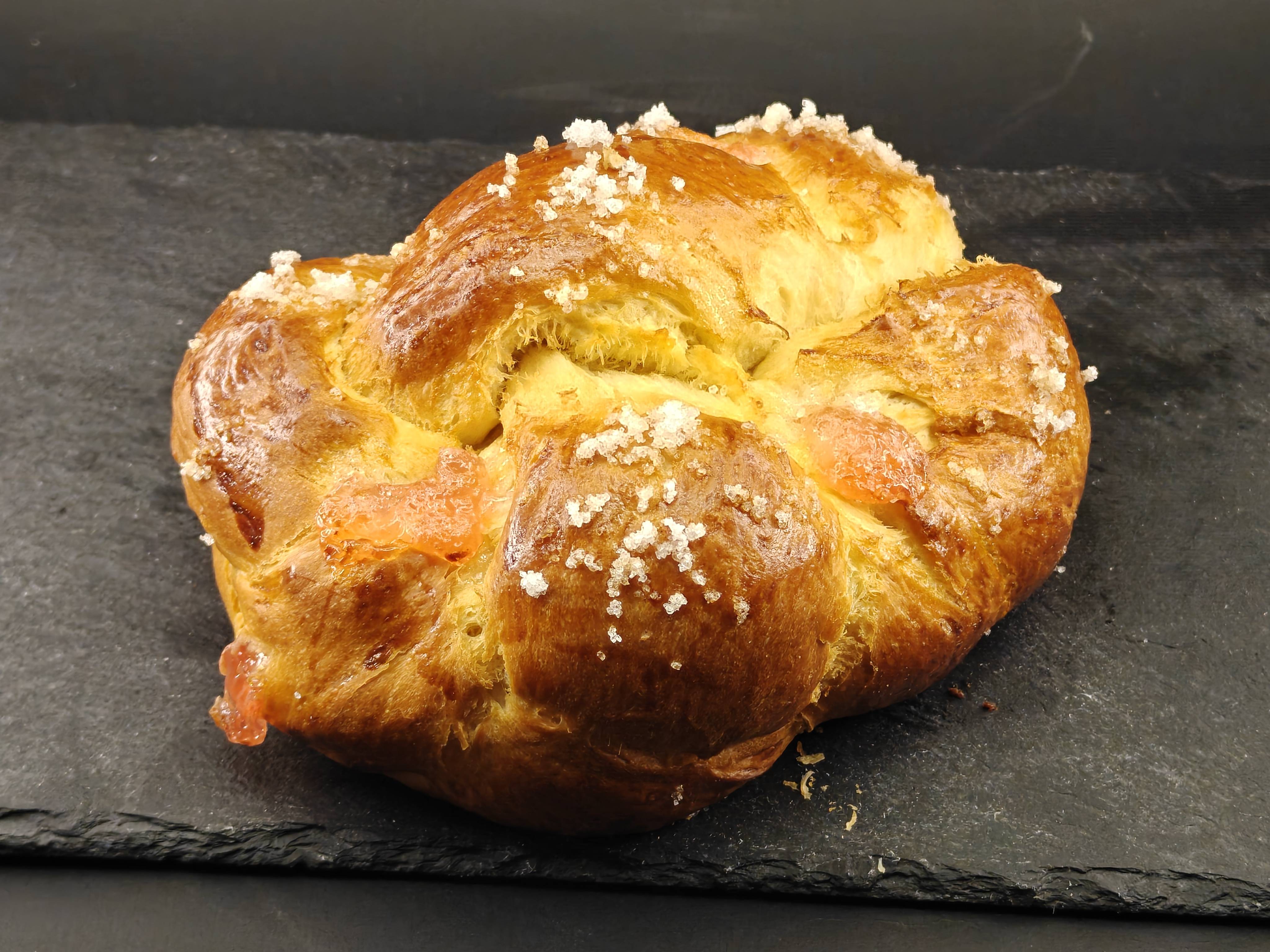 Козунак с локум 