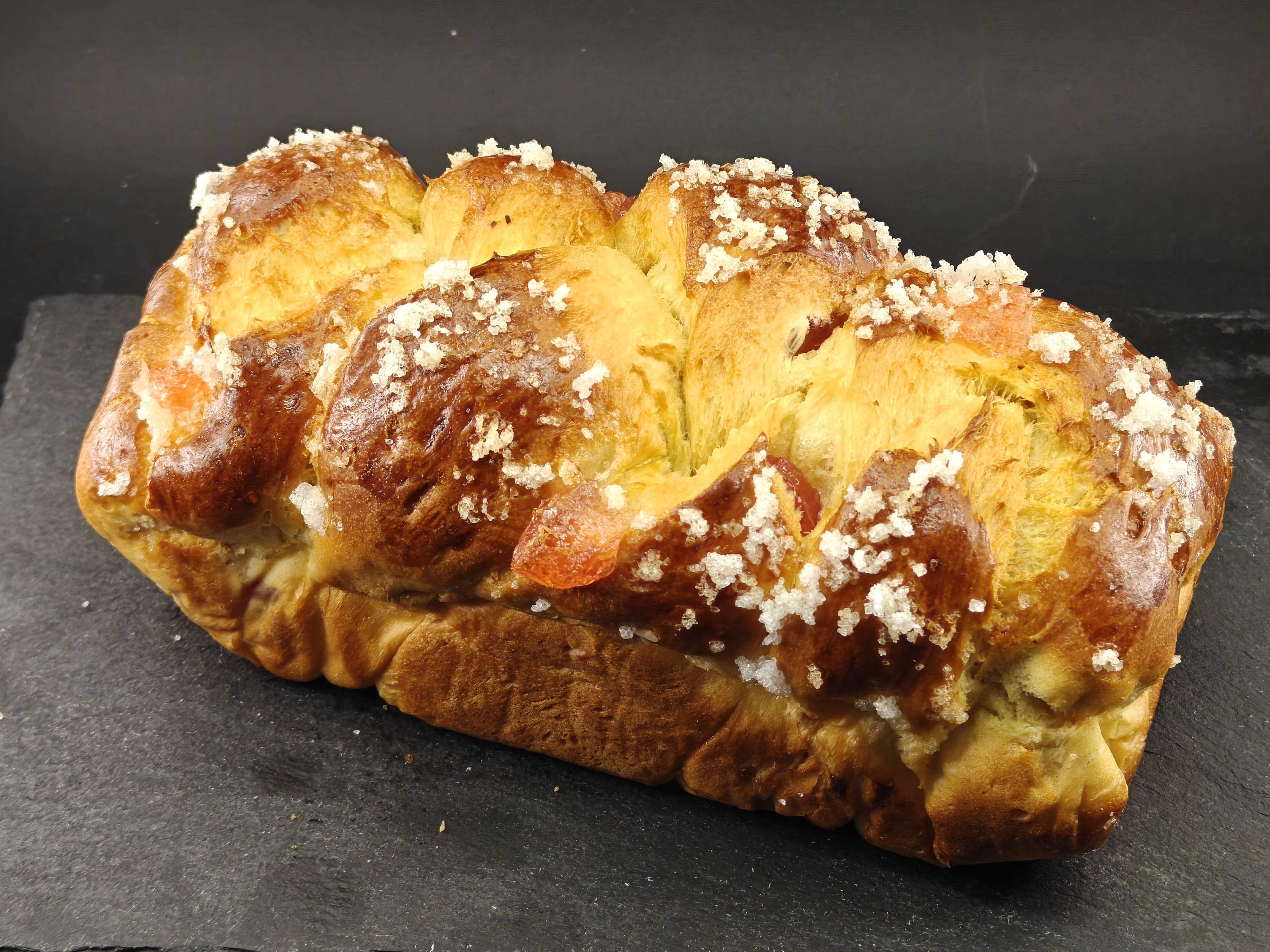 Козунак с локум 